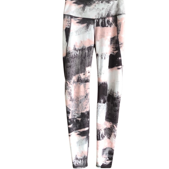 H&M Pants - H&M Sport Leggings Grey White Pink Black Size XS —#036